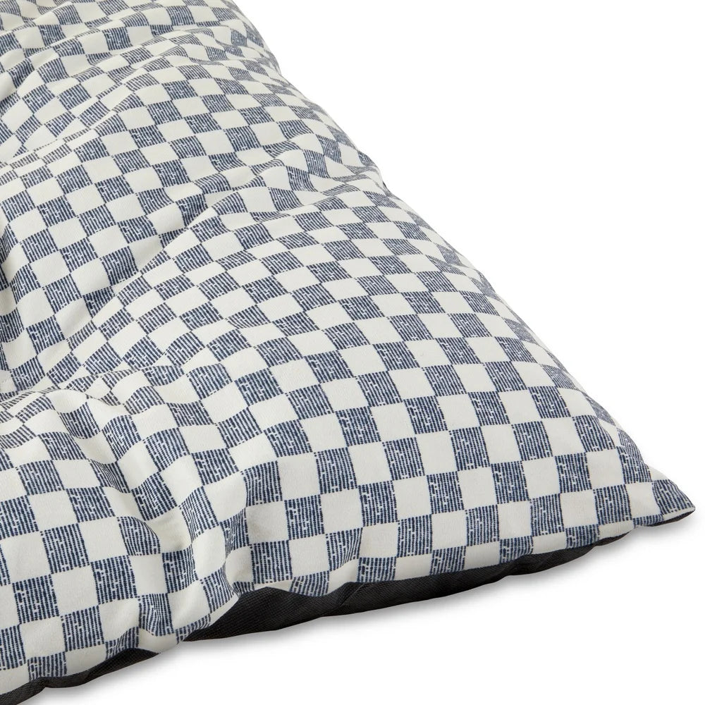 Checkered Tufted Dog Bed